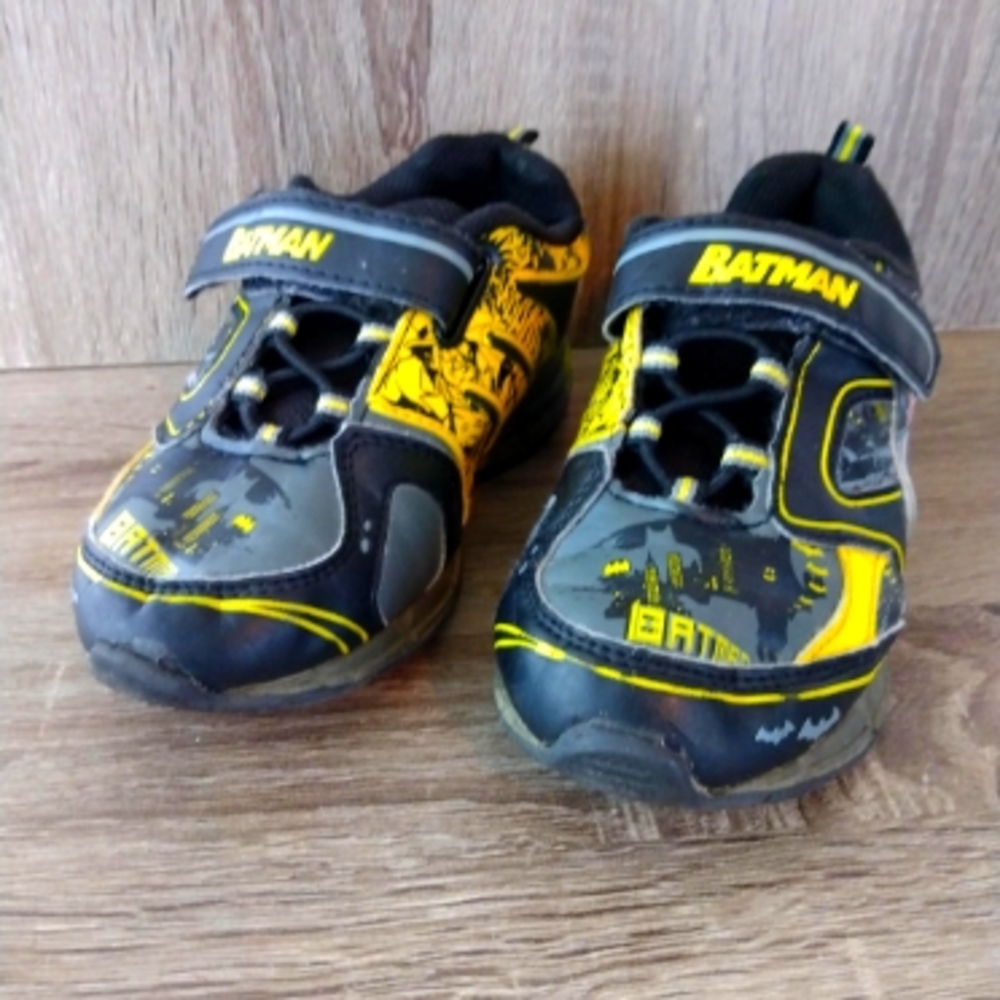 Batman Gray/Yellow multi Sneakers